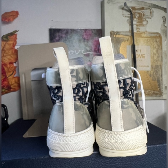 Authentic Dior B23 high top Sneakers unisex size 40eu, Men- 7 or Women-9 - Picture 9 of 16